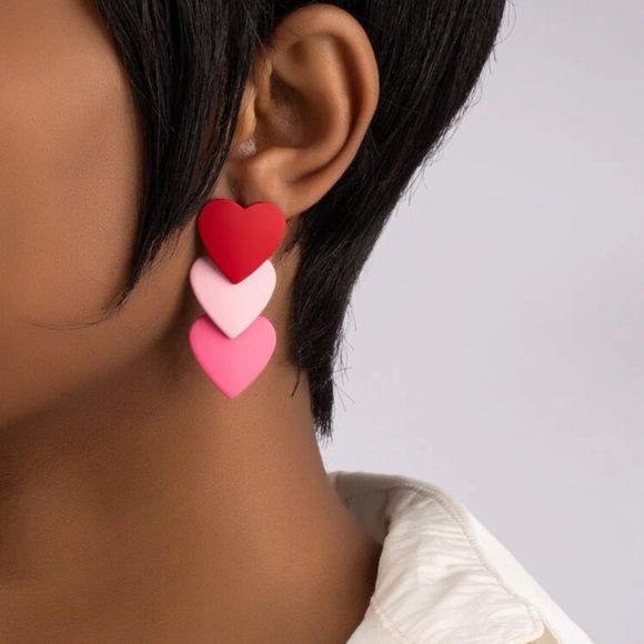 Kathrono Jewelry - ❤️ Fun Gradient Heart Tassel Stud Earrings ❤️